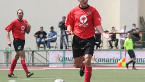 VLADIMIR TIENE MUCHAS NOVIAS PARA LA PR&Oacute;XIMA TEMPORADA.