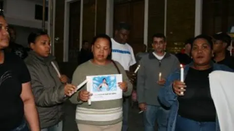 LOS NI&Ntilde;OS DEMOSTRARON GRAN DESREZA EN EL AGUA.