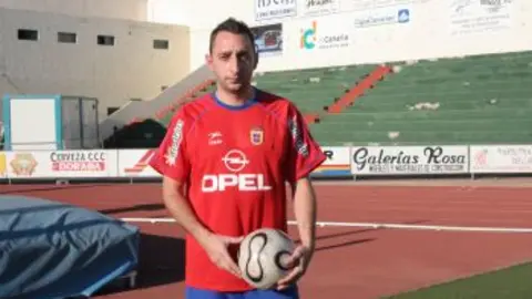 G&Oacute;MEZ LO HA PASADO MAL DURANTE SU LESI&Oacute;N. 