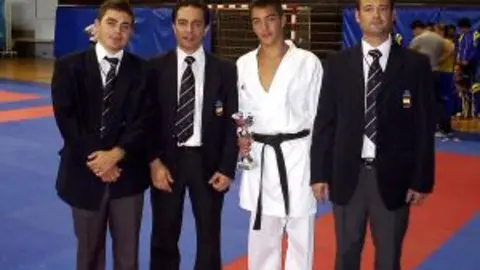 JEREM&Iacute;AS LASSO ES UNO DE LOS J&Oacute;VENES VALUARTES DE LA ISLA.