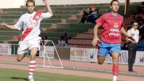 EL CHOQUE FUE MUY IGUALADO E INTENSO. 