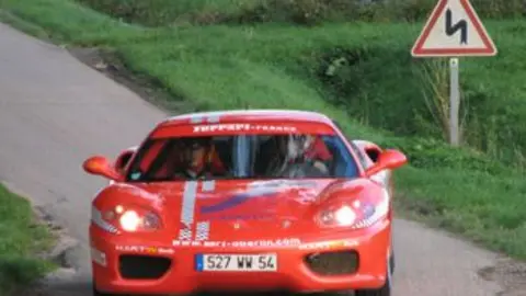 ARMIDE MART&Iacute;N SE IMPUSO CON SU ESPECTACULAR CARROZADO.