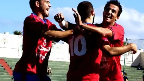 LOS ROJILLOS POR FIN VUELVEN A SONREIR.