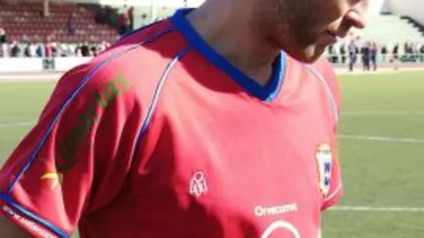 AN&Iacute;BAL ACAB&Oacute; MUY MOLESTO CON EL TR&Iacute;O ARBITRAL.