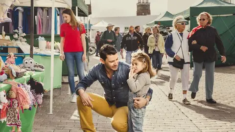 turistas merca teguise