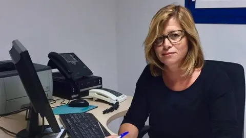 ALICIA PÁEZ EN SU DESPACHO