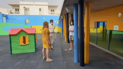 Reapertura de la Escuela Municipal Infantil de Arrecife, La concejal de Educación  visita las instalaciones para conocer el funcionamiento del protocolo ante el Covid 19