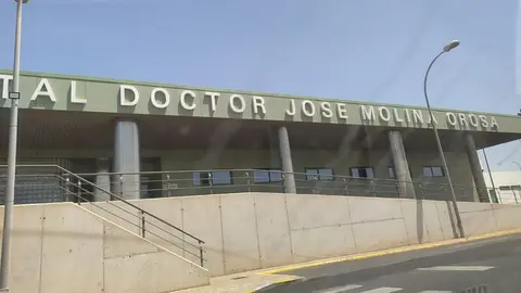 Fachada del hospital de Lanzarote.