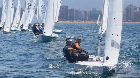 37316359_1156547834488162_6063988179747209216_n