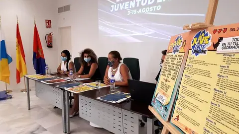 Presentación de la Semana de la Juventud de Arrecife y la Juve Fest On Line. La alcaldesa de Arrecife y la concejal de Juventud