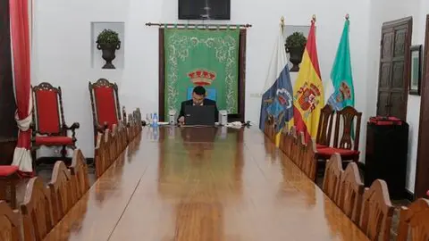oswaldo_betancort_en_pleno_crisis_coronavirus_1