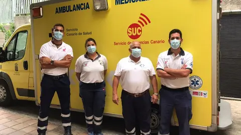 Dotación de ambulancia medicalizada del SUC en La Palma