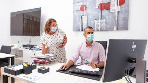 MARLENE ROMERO  CONCEJALA DE URBANISMO JUNTO ALCALDE, ALEXIS TEJERA