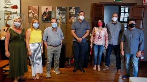 DOCUMENTAL LOLO ARTESANO TIMPLE