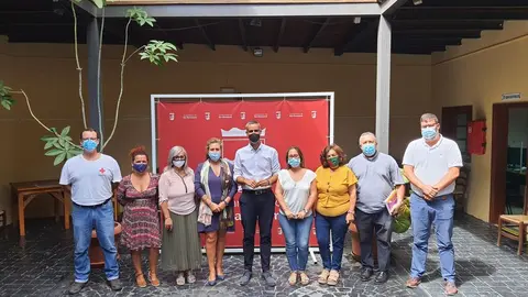 ALCALDE, CONCEJALES Y PRESIDENTES Y MIEMBROS ENTIDADES SOCIALES