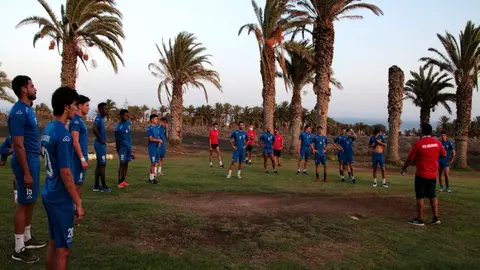 PRETEMPORADA UD LANZAROTE (2)