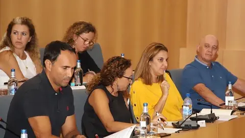 Imagen de los populares de Tías durante un pleno municipal.