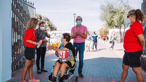 Desde el viernes el Ayuntamiento se ha volcado para que la visita al cementerio municipal se realice con relativa normalidad.