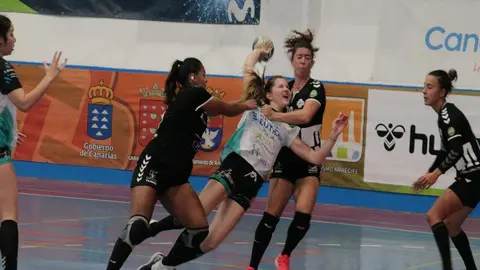 BALONMANO. CICAR LANZAROTE - GUARDÉS (8)