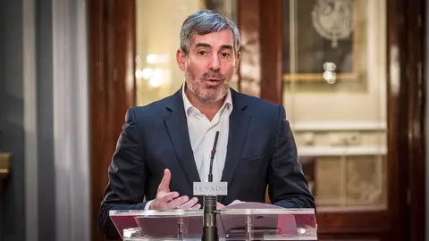 Fernando Clavijo en una comparecencia en el Senado.