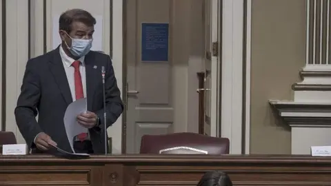 Marcos Hernández durante su intervención en el Parlamento autonómico.