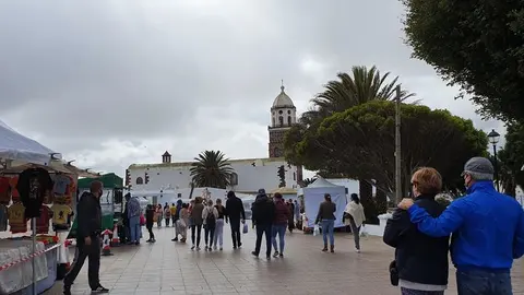 MERCADILLO TEGUISE 1