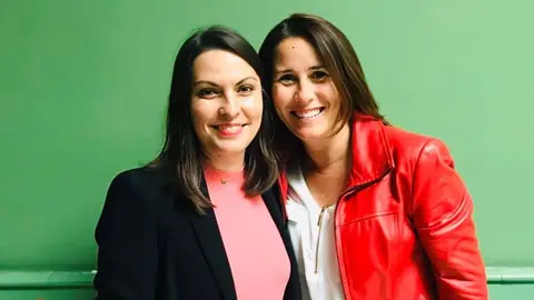 79730645_2614220315332777_2050849207417307136_n