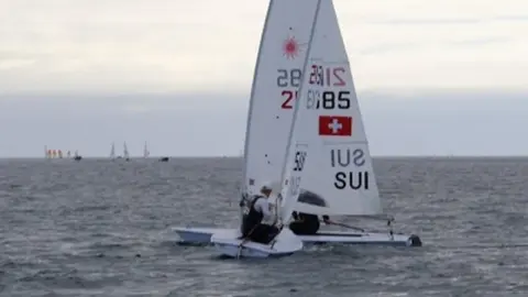 resize400x400crop_vier008