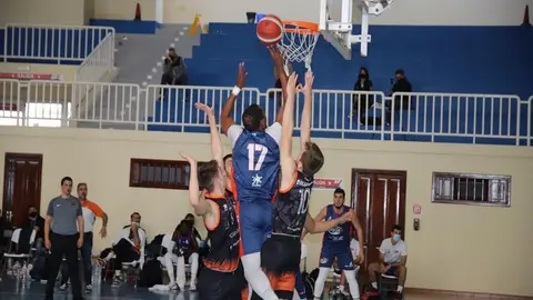 PREVIA. CONEJERO - DISTRITO OLÍMPICO (2)