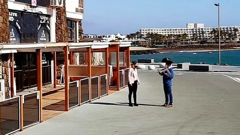 Marcos y Jenifer PSOE Teguise