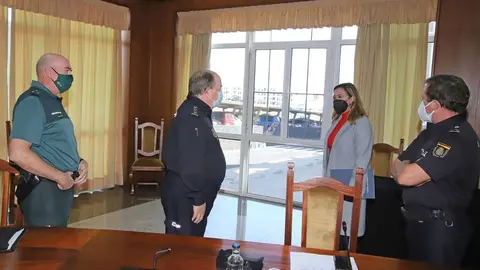 Reunión  Presta. Dirc. Ins. y Cuerpos de seguridad (2) 