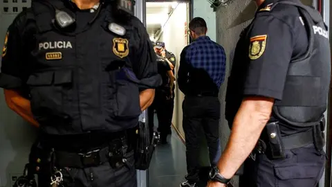 policia nac dentro
