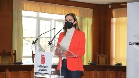 Presidenta del Cabildo, M&ordf; Dolores Corujo