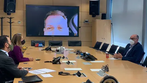 Reunión Presidenta en Madrid con CEO Telefónica (1)