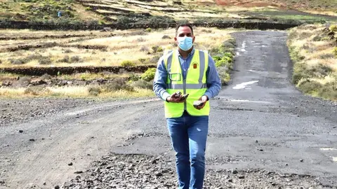 Jacobo Medina en la carretera Santa Margarita