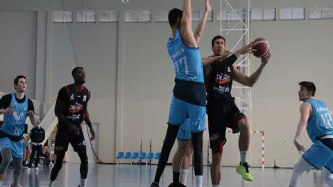 BALONCESTO. ALOE PLUS LANZAROTE CONEJEROS - ESTUDIANTES (4)