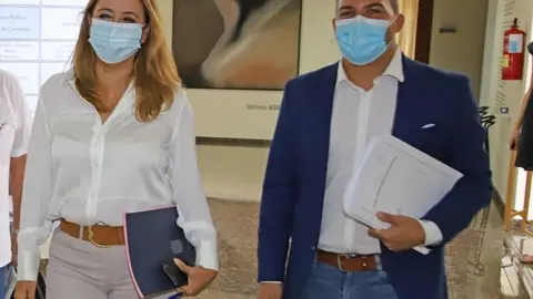 Dolores Corujo junto a Jacobo Medina