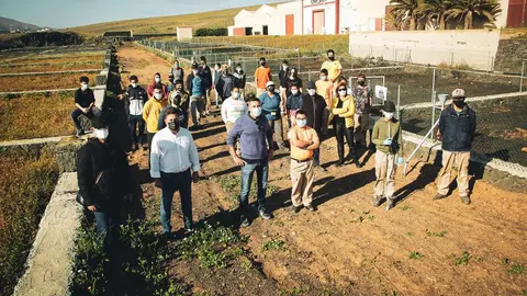 VISITA OSWALDO CULTIVOS IES TEGUISE 1
