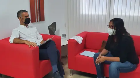 ALEXIS TEJERA Y THAIS REPRESENTANTE CCOO (1)