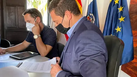 Óscar Noda, alcalde de Yaiza