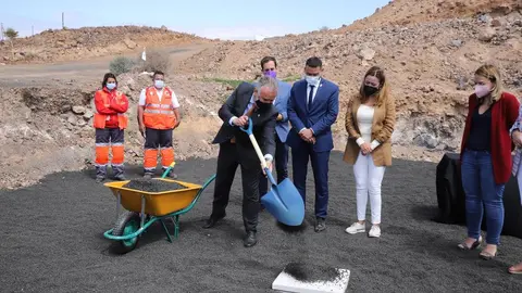 1º Piedra del nuevo Centro de Mayores de Tahíche (25) 