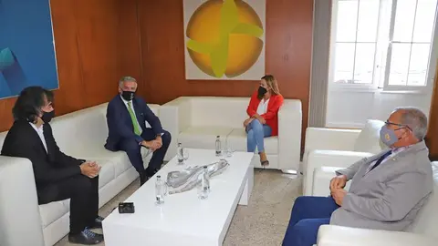 Recepción con D.LLuís Serra, Rector de la Universidad de Las Palmas (4)