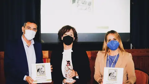 LIBRO INEėS ROJAS EN TEGUISE 1