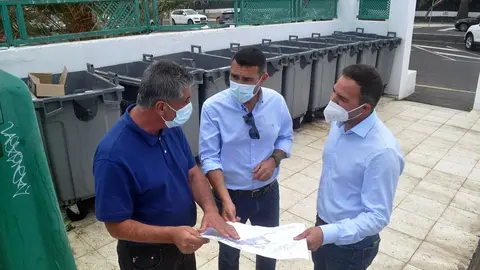 REFORMA PUNTOS LIMPIOS COSTA TEGUISE