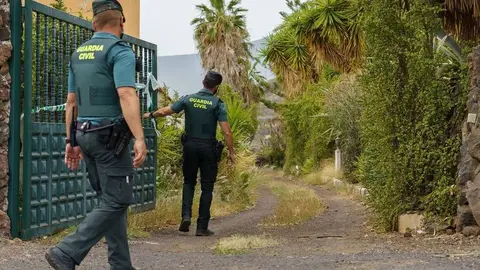guardia civil niñas