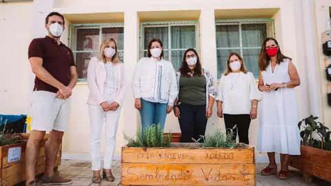 Arrecife felicita al colegio Nieves Toledo y Benito Méndez por sus premios en los Huertos Escolares de Canarias. Visita de la alcaldesa al CEIP