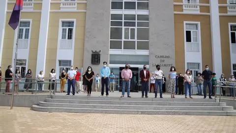 Minuto de silencio hoy (3)