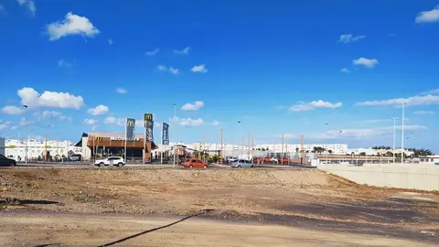 Parcela donde ha sido autorizada la licencia para la apertura de la cadena Burger King en Argana, Arrecife