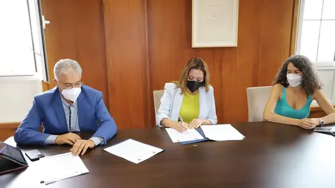 Firma Convenio Ayto de Tias  (1)
