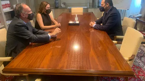 bda8cb00-9062-435a-a3e1-9cdc517619b7